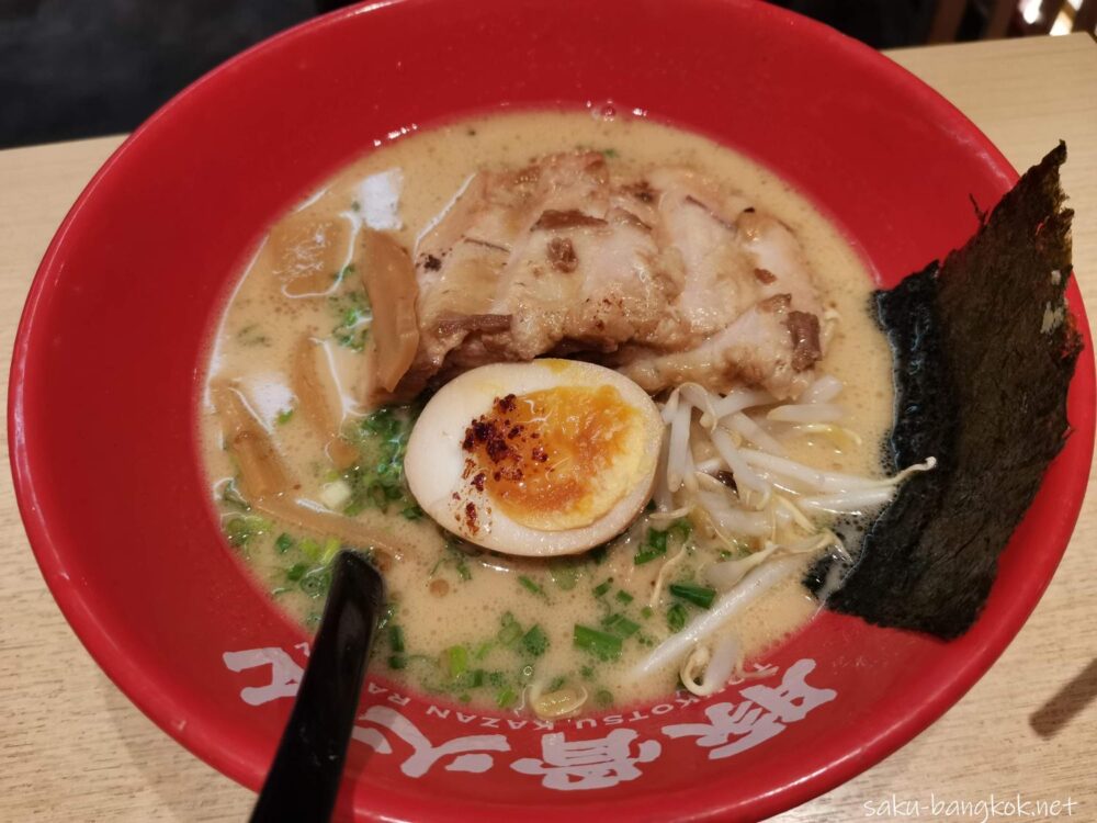 【豚骨火山らーめん】ときどき無性に食べたくなるバンコクのラーメン店