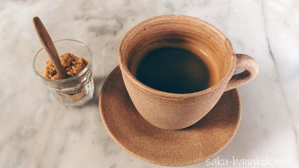 【ELEFIN COFFEE（エレフィンコーヒー）】ワットポー近くにあるタイ産コーヒーのこだわりカフェ