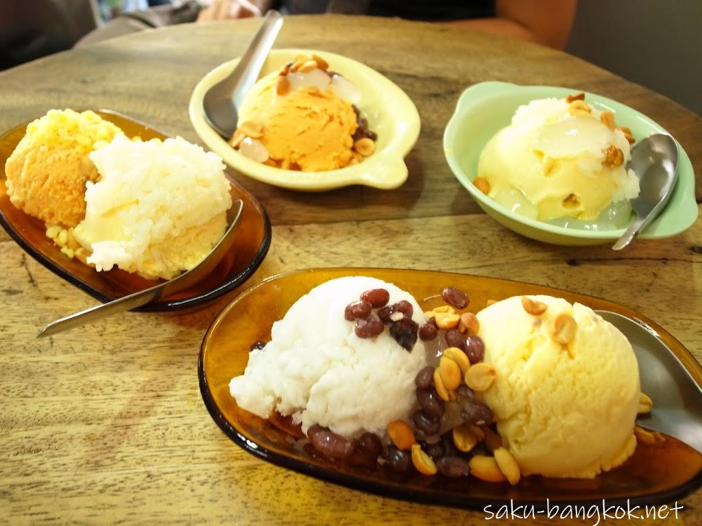ココナッツ味もマンゴー味も両方食べたい!バンコクの老舗アイスクリーム屋さん