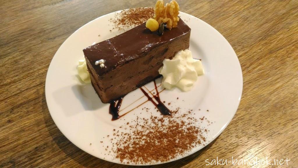 プラチナムカフェ(Platinum Cafe)】日本人パティシエが作る美味しいケーキカフェ@プラカノン