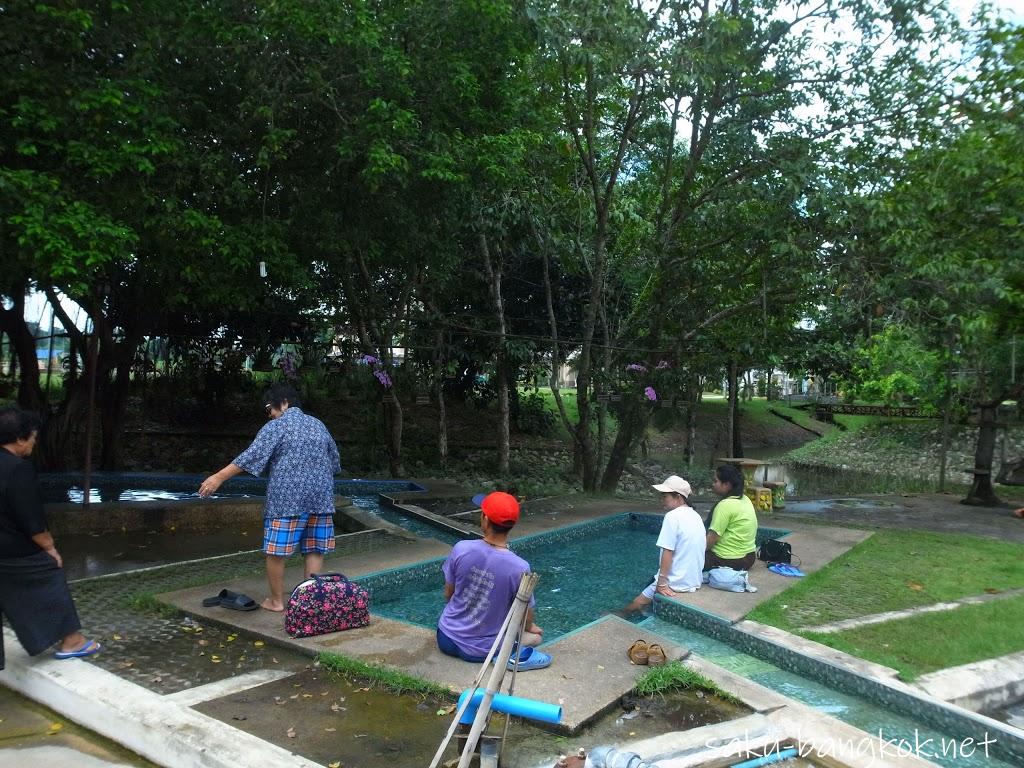 日本の公衆浴場のような貸し切り温泉Pong Phra Bat Hot spring