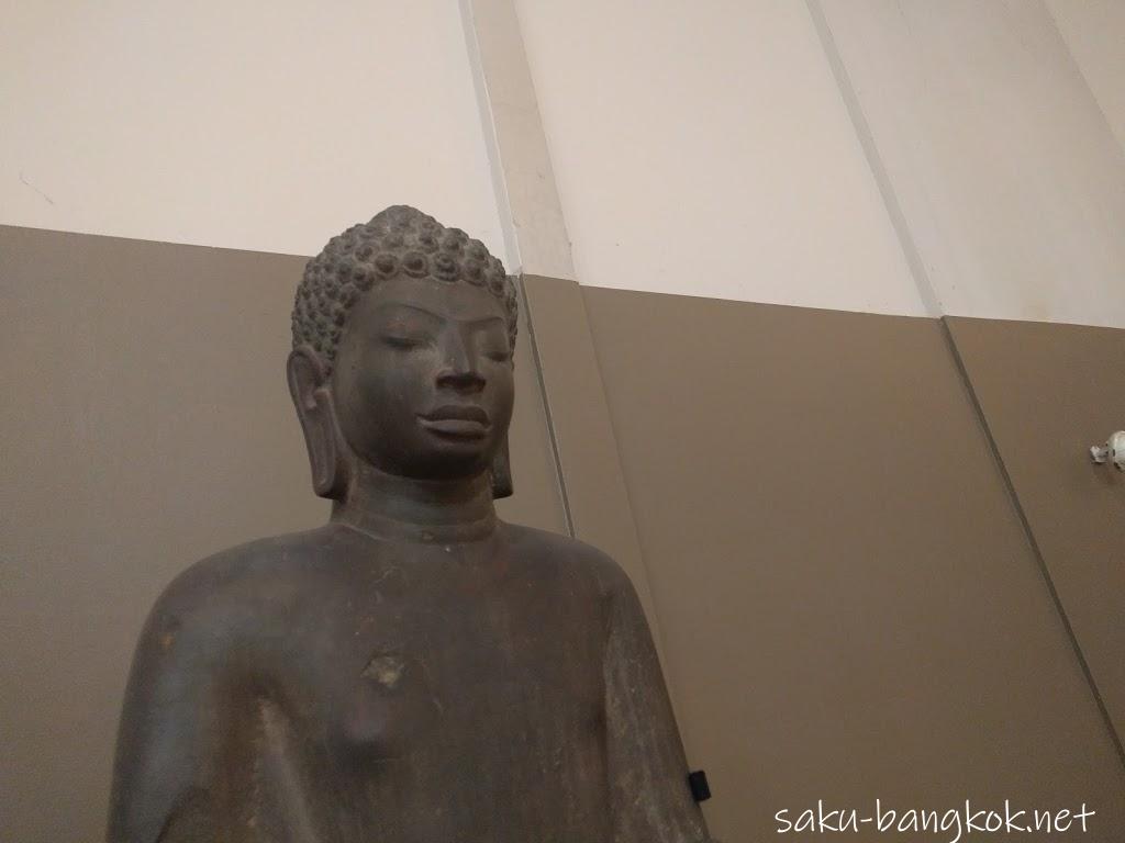 バンコク国立博物館の日本語ガイドツアー