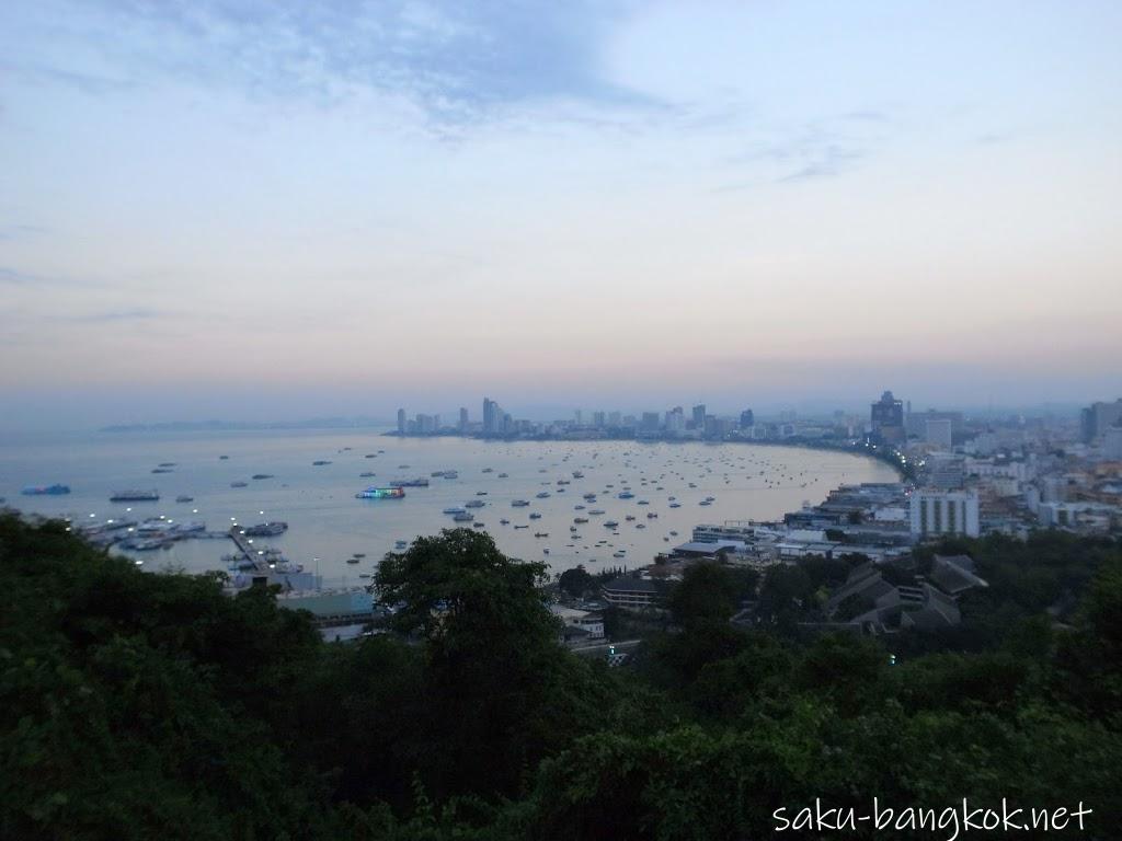 まさに絶景！パタヤビューポイント　Coffee Break Pattaya