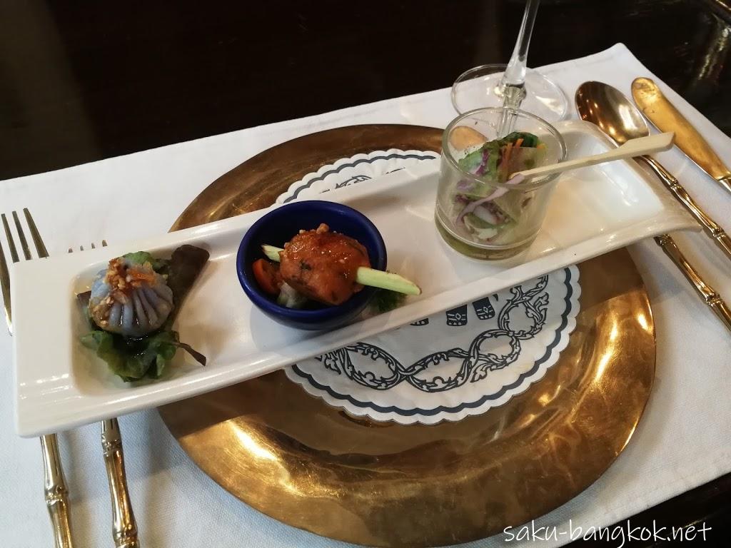 バンコクの高級タイ料理レストラン【ブルーエレファント（Blue Elephant）】のランチ
