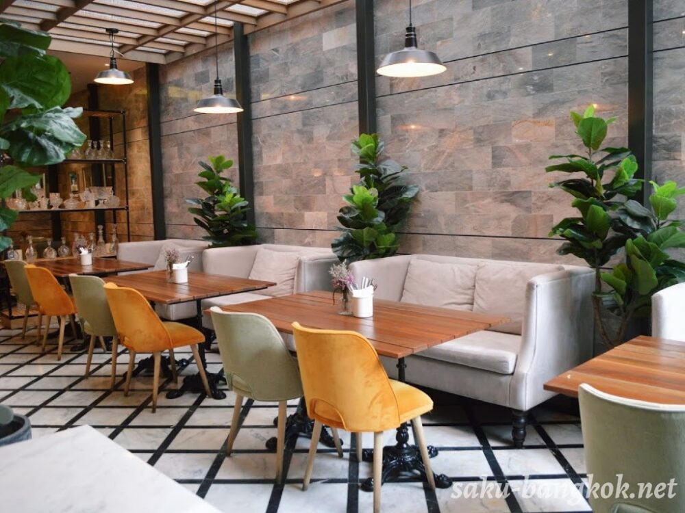 Bar Storia del Caffèのソファー席