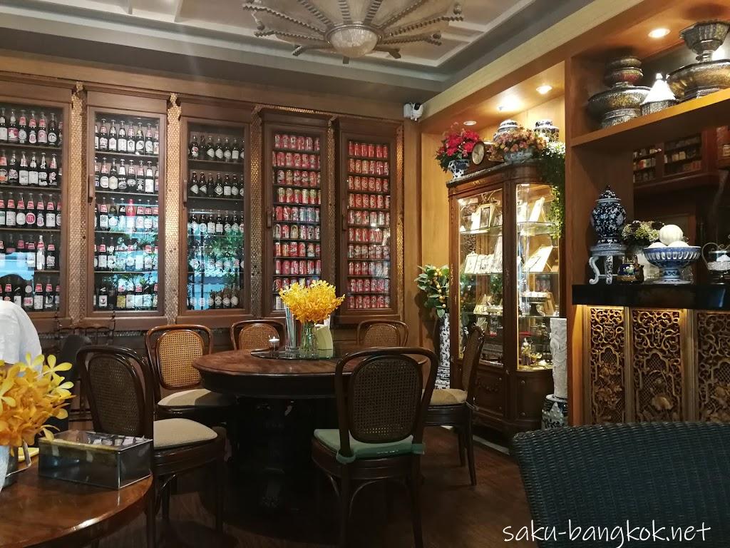 Cafe Classique（カフェ・クラッシック）の内装