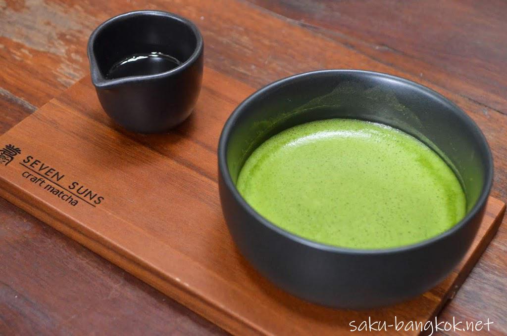 Classic Matcha Usucha　Hatsu-Mukashi　205バーツ（約680円）