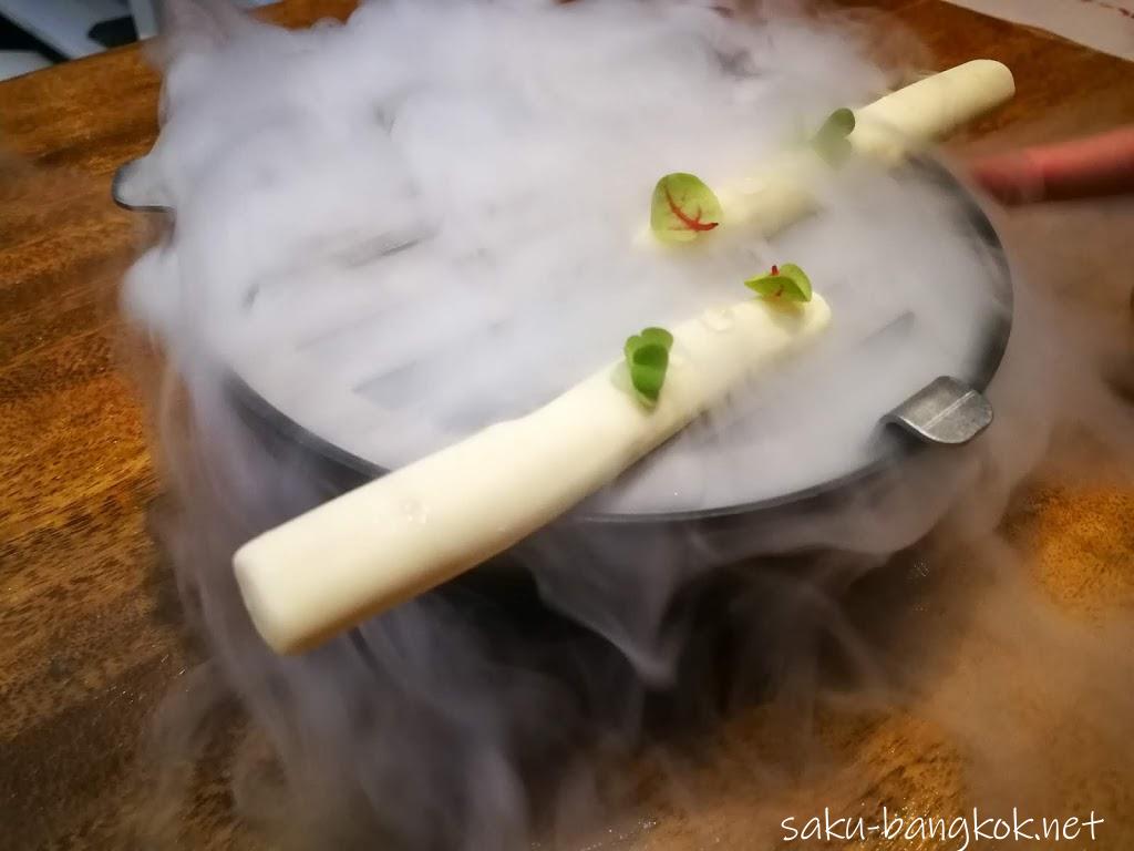 【ガガン（Gaggan）】バンコクのアジアNo.1レストランで食のエンターテインメントを体験