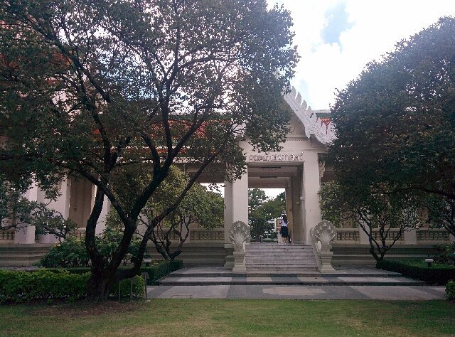 チュラロンコン大学構内の建物