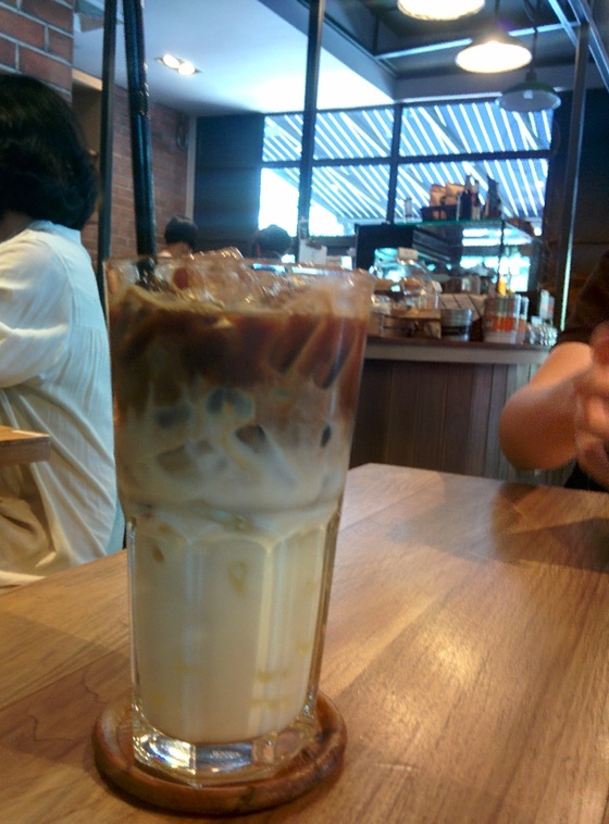 f:id:saku_bangkok:20161222205444j:plain f:id:saku_bangkok:20161222205444j:plain