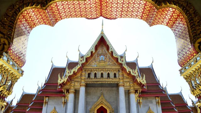 ワット ベンチャマボピット（大理石寺院）