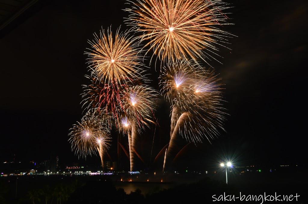 パタヤの国際花火大会に行ってきた！人が少なくてゆっくり見れる花火大会でした