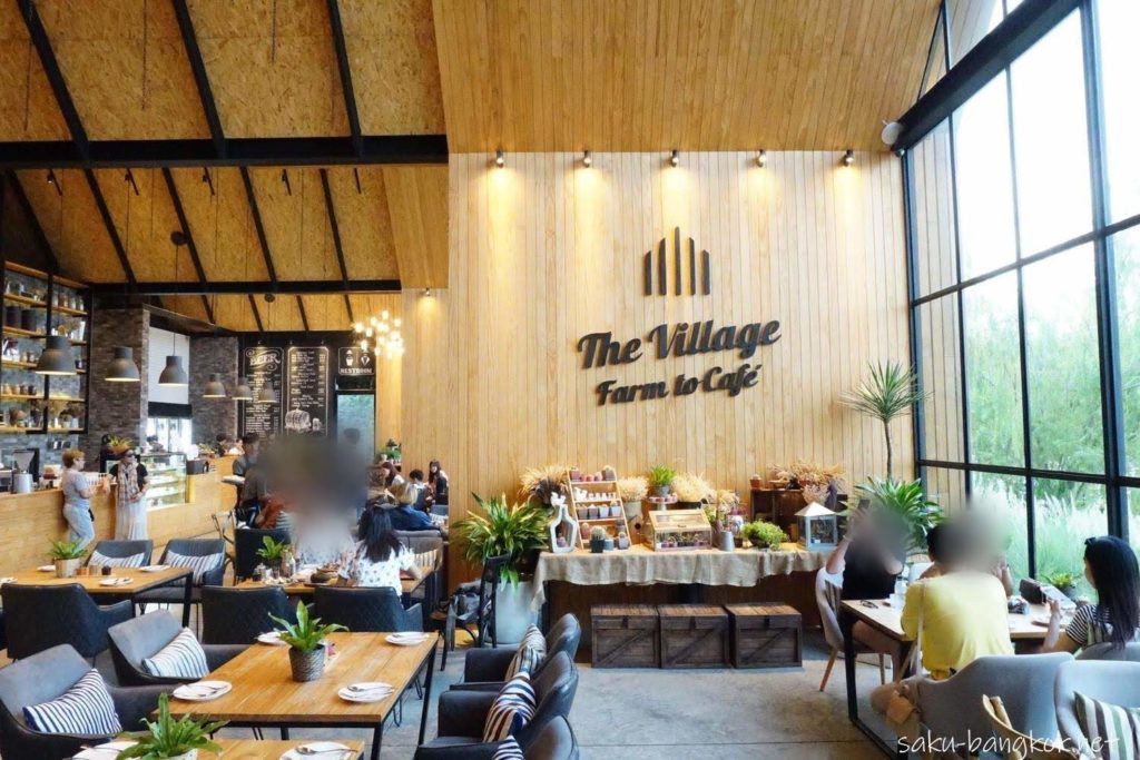 カンチャナブリーのカフェThe Village Farm To Cafe'　内装