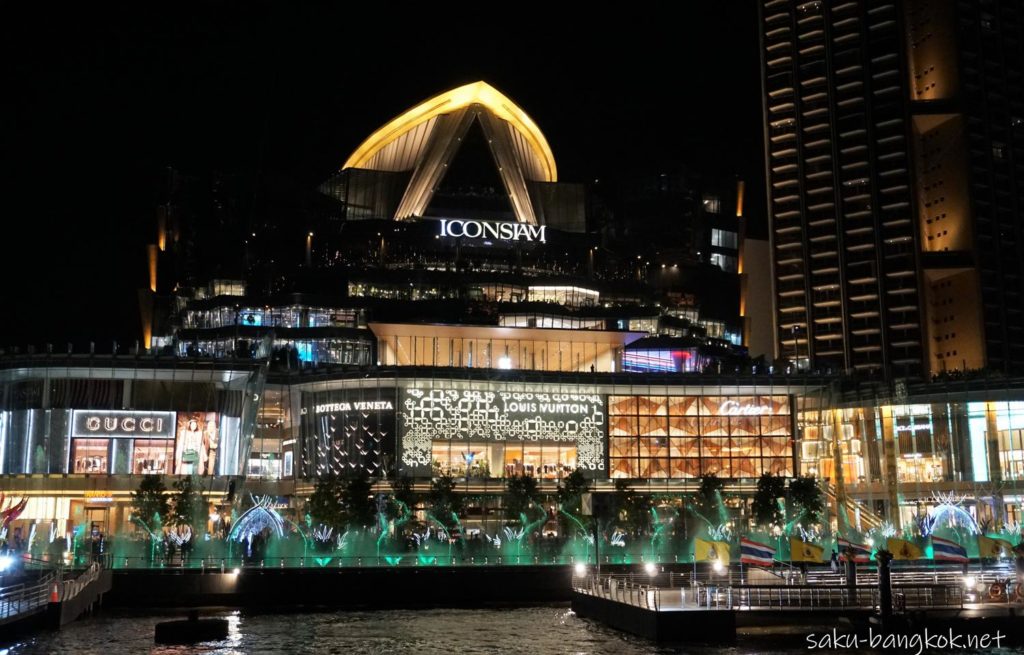 アイコンサイアム（ICONSIAM）の噴水ショー