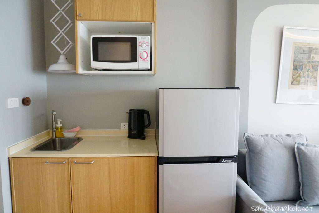 Vacation Bangkok The Artistic Home Deluxe Suiteのキッチン