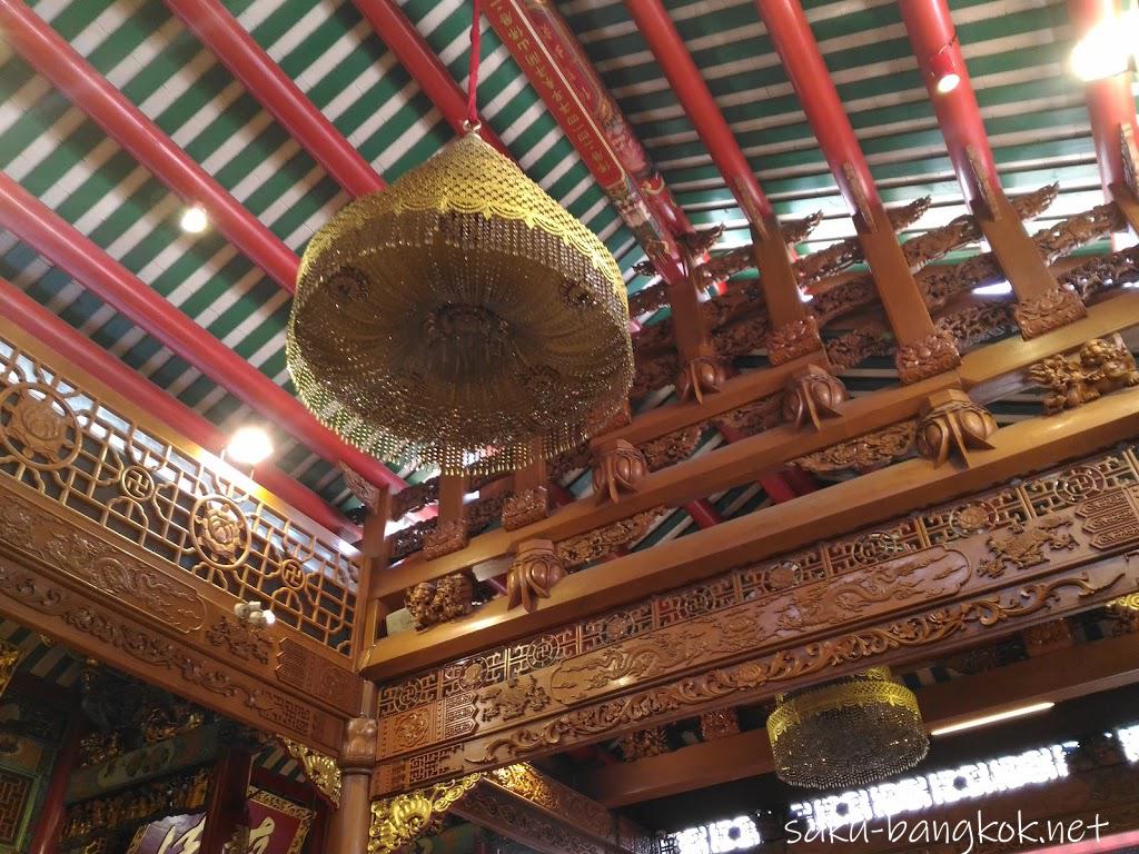 ヤワラートの中国仏教寺院ワットマンコンカマラワートで厄除けしてきた