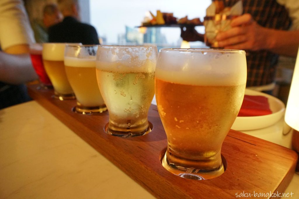  BEER FLIGHT THB 540++ 5 crafted beers in welcome size (Duvel, Vedett Blonde, La Chouffe, Hoegaarden Witte, De Koninck)