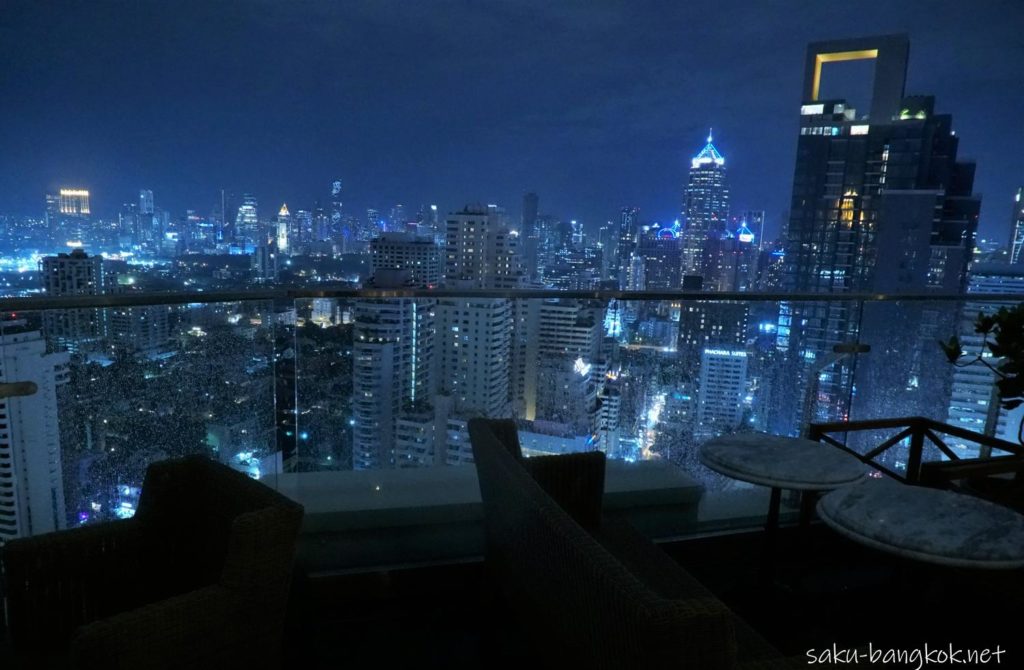 ナナの穴場ルーフトップバーBELGAからの夜景