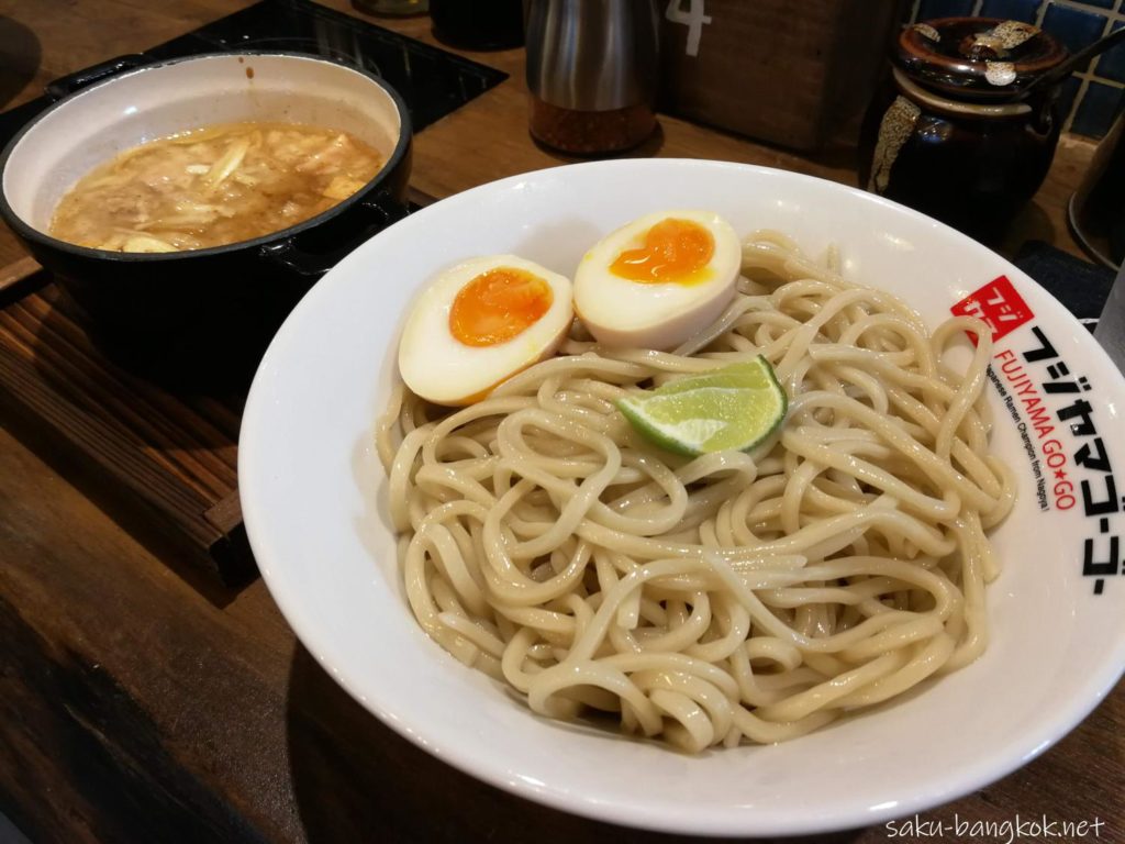 【フジヤマ55】エカマイソイ2店　魚介つけ麺