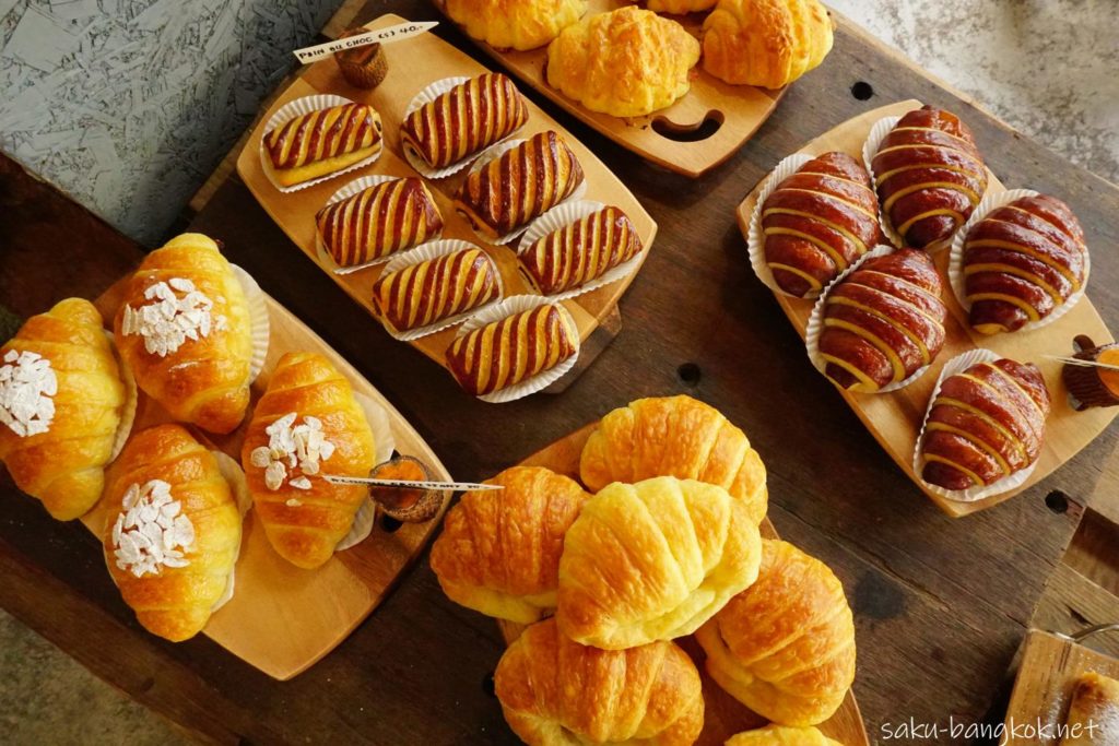 バンコク・アーリーのベーカリーカフェLandhaus Bakery