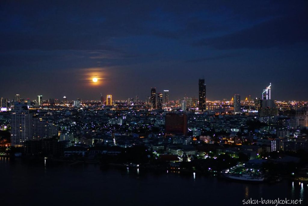 【SEEN】バンコク・チャオプラヤー川沿い最高の景色のルーフトップバー