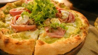 【L'OLIVA】ピザが美味しいトンローのイタリアンレストラン
