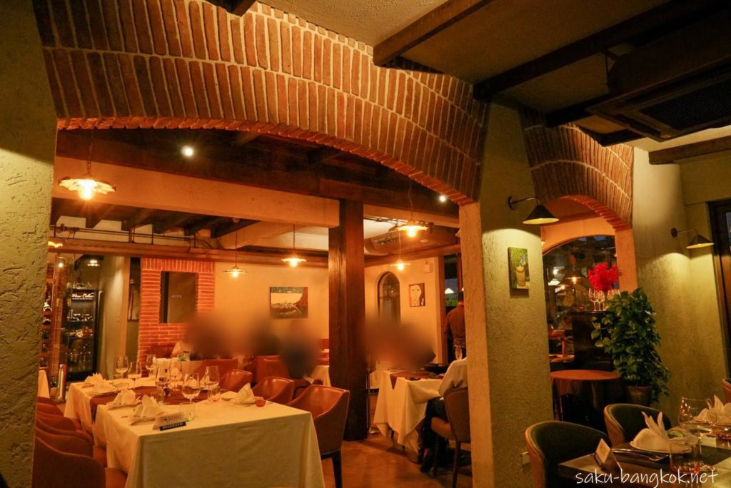 【L'OLIVA】ピザが美味しいトンローのイタリアンレストラン