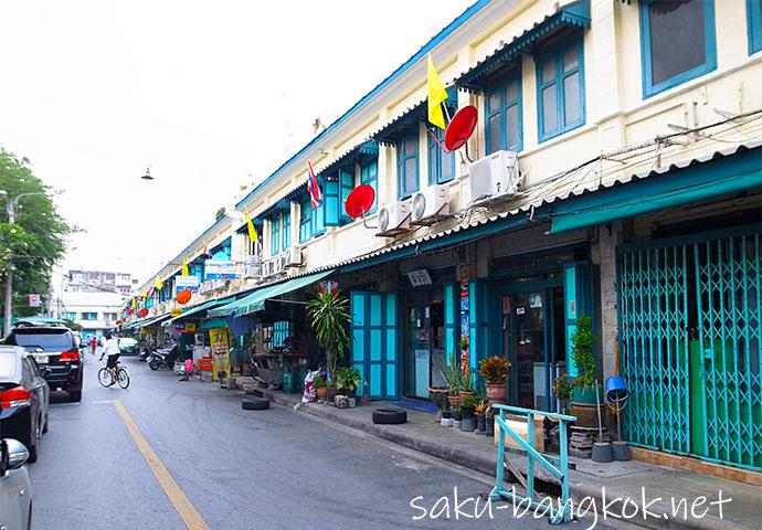バンコク旧市街地でローカル屋台＆食堂の食べ歩きに挑戦！