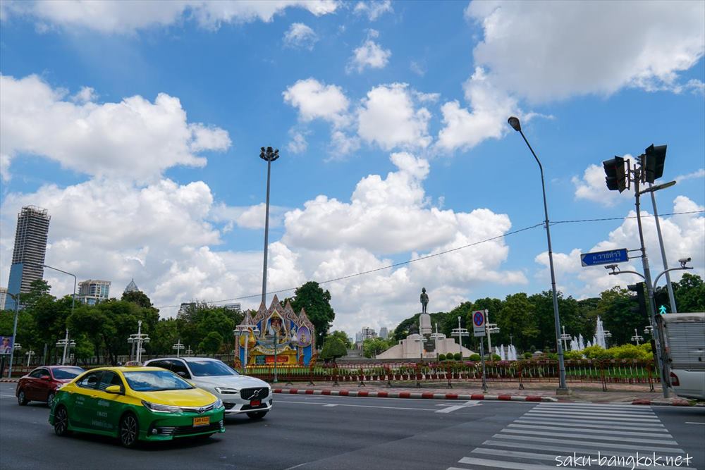 バンコク「ルンピニ公園」ミズオオトカゲを観察できる都会のオアシス